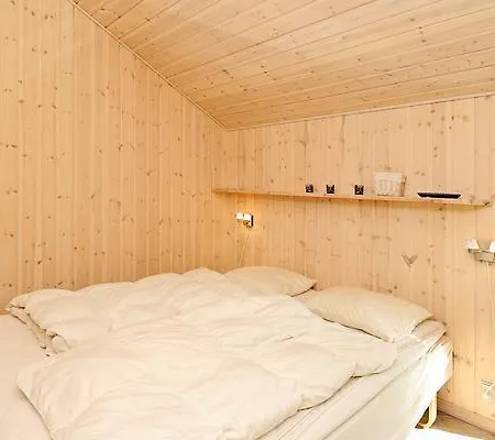 Three-bedroom Holiday In 11 Oksbol (Syddanmark)