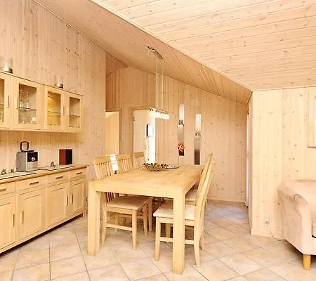 Three-bedroom Holiday In 11 Дом отдыха Oksbol (Syddanmark)